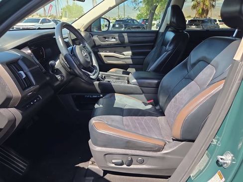 Certified 2023 Nissan Pathfinder Platinum w/ Cargo Package FWD image 14