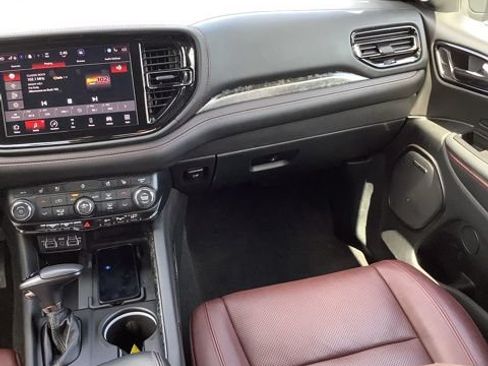 Used 2025 Dodge Durango R/T AWD/4WD image 10