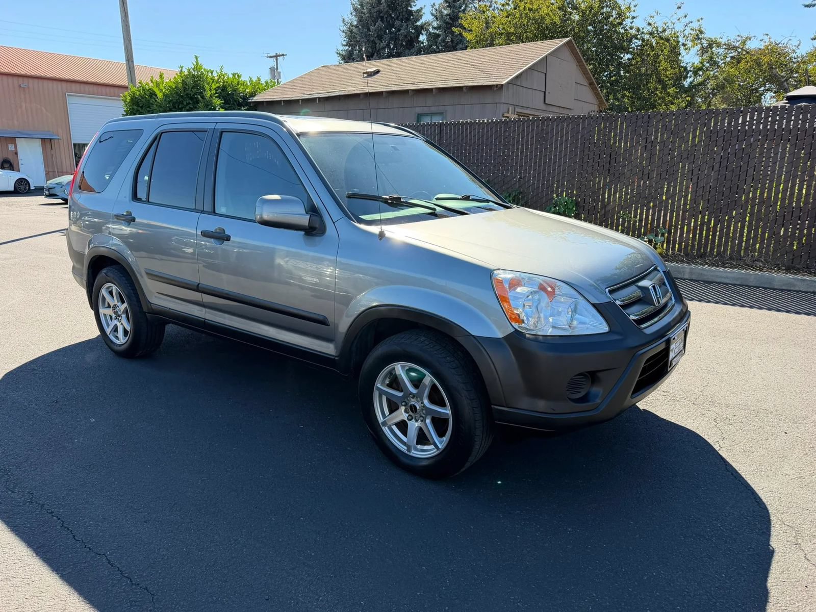 Used 2006 Honda CR-V EX image 3