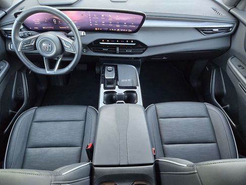 Used 2025 Buick Enclave Sport Touring image 12
