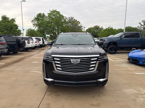 Used 2021 Cadillac Escalade Premium Luxury Platinum image 2