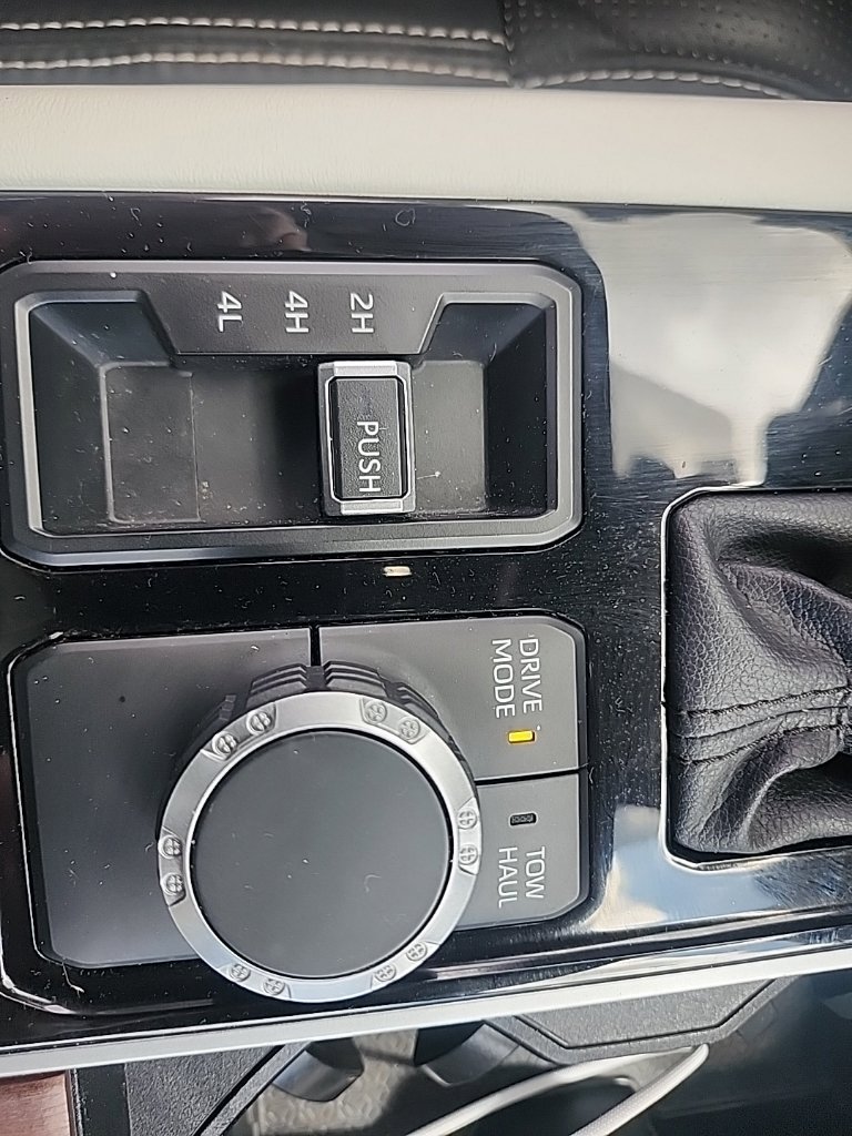 Used 2024 Toyota Sequoia Capstone AWD/4WD image 5
