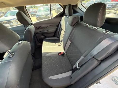 Used 2020 Nissan Kicks S FWD image 21