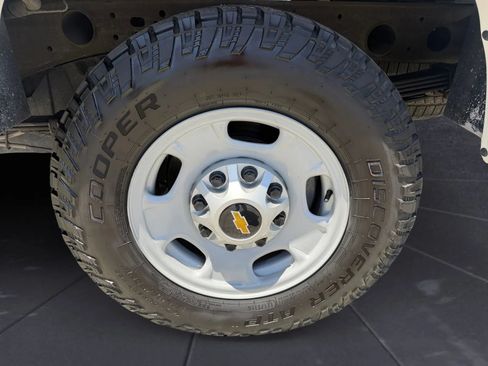 Used 2018 Chevrolet Silverado 2500 W/T w/ WT Convenience Package RWD image 39
