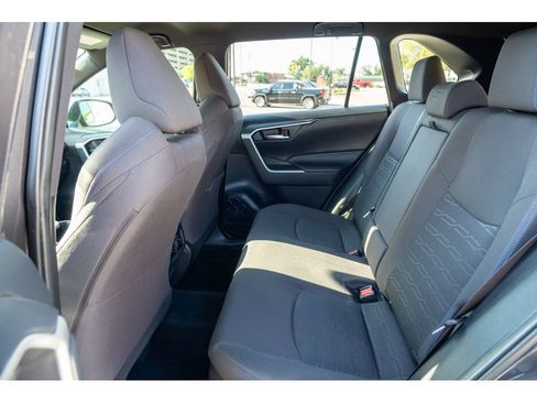 Used 2022 Toyota RAV4 SE w/ SE Grade Weather Package AWD/4WD image 13