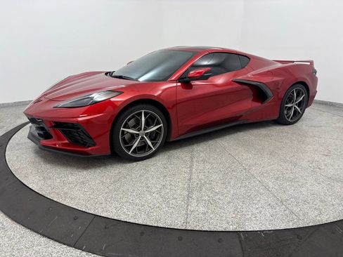 Used 2021 Chevrolet Corvette Stingray w/ Z51 Performance Package image 2