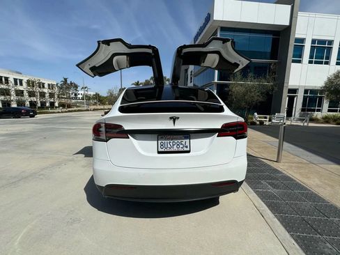 Used 2021 Tesla Model X Long Range AWD/4WD image 6