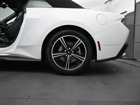Certified 2025 Ford Mustang Premium RWD image 15