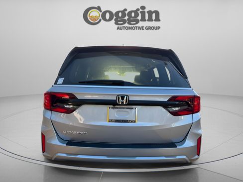 New 2026 Honda Odyssey EX-L image 5