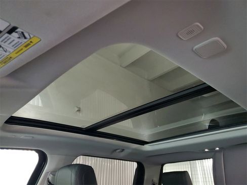 Used 2022 Toyota Tundra Limited image 31