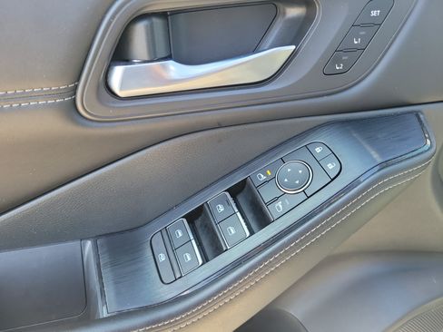 Certified 2022 Nissan Rogue SL FWD image 15