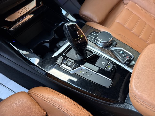 Used 2019 BMW X3 xDrive30i w/ Driving Assistance Package AWD/4WD image 37