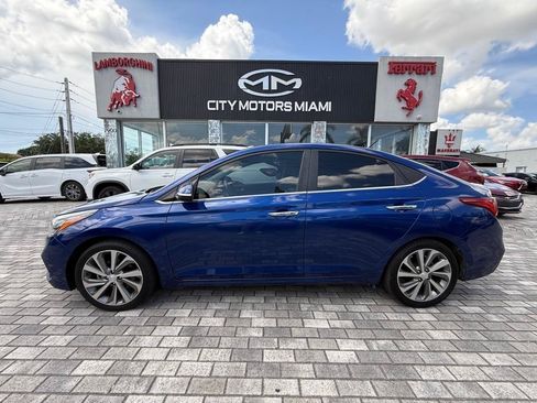 Used 2021 Hyundai Accent Limited FWD image 4