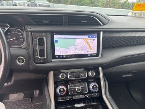 Used 2021 GMC Yukon Denali w/ Denali Premium Package image 6