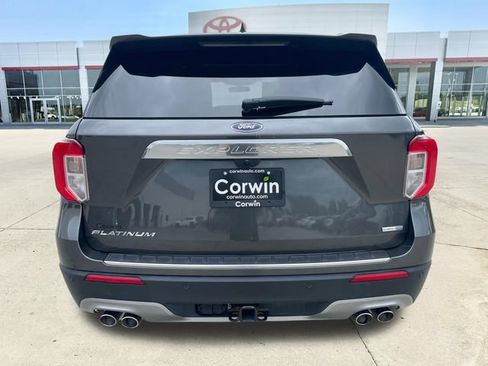 Used 2020 Ford Explorer Platinum AWD/4WD image 4
