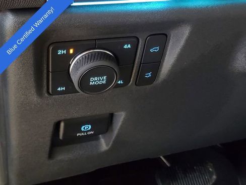 Certified 2025 Ford Expedition Platinum image 9