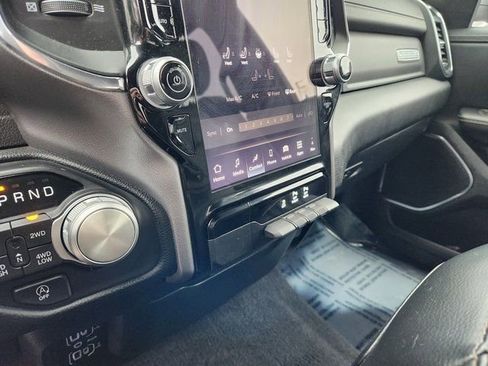 Used 2025 RAM 1500 Laramie image 18