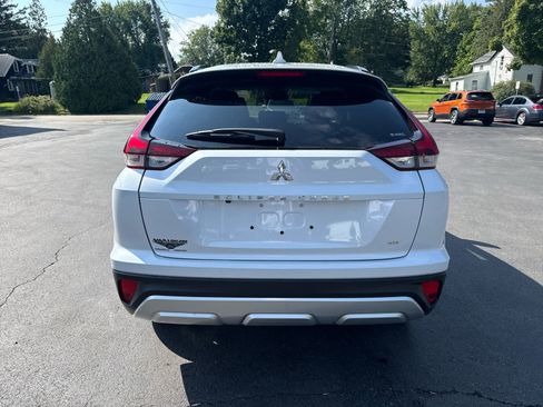 Used 2024 Mitsubishi Eclipse Cross SE image 4