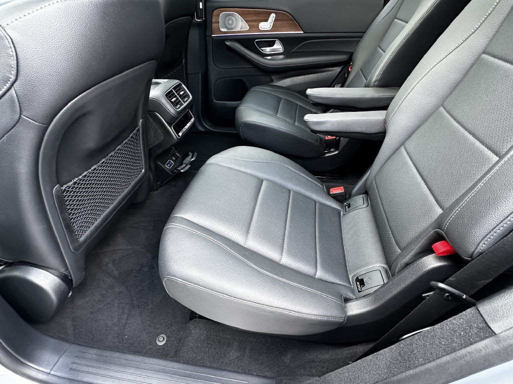 Certified 2025 Mercedes-Benz GLS 450 4MATIC w/ AMG Line Exterior image 24