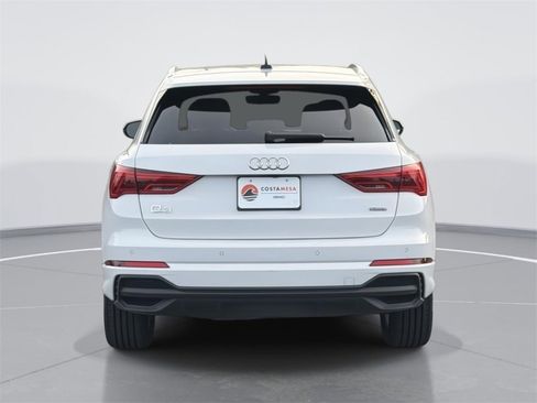Used 2024 Audi Q3 2.0T Premium image 4