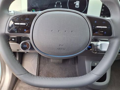 New 2026 Hyundai Ioniq 9 SEL AWD/4WD image 12