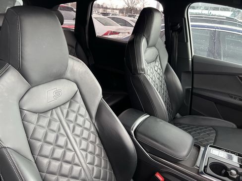 Used 2023 Audi SQ7 Prestige image 35
