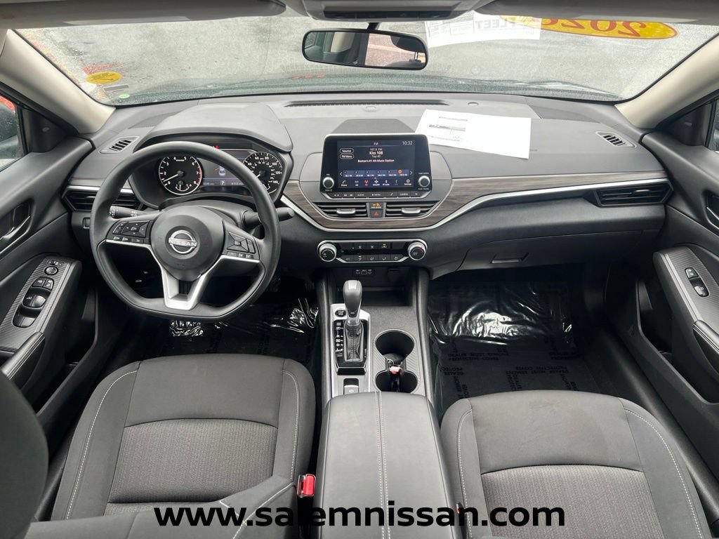 Used 2026 Nissan Altima 2.5 SV AWD/4WD image 17