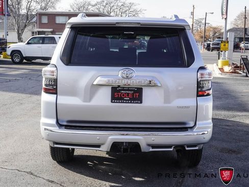 Used 2023 Toyota 4Runner Limited image 23