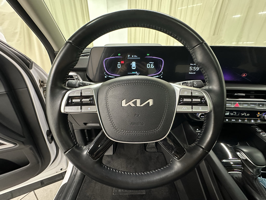 Used 2025 Kia Telluride S AWD/4WD image 26