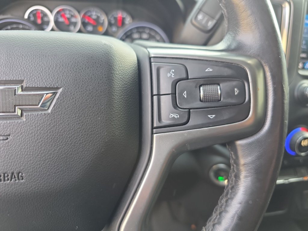 Used 2020 Chevrolet Silverado 1500 RST AWD/4WD image 24