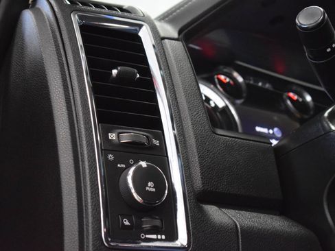 Used 2016 RAM 1500 Laramie w/ Convenience Group AWD/4WD image 88