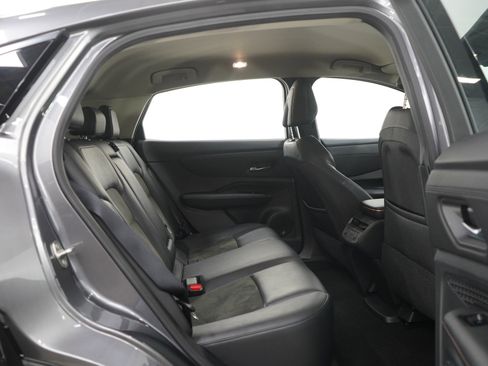 Used 2024 Nissan Ariya AWD image 12