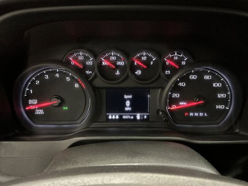 Used 2024 Chevrolet Silverado 1500 Custom image 18