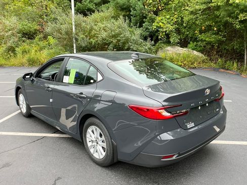 New 2026 Toyota Camry LE w/ Convenience Package image 3