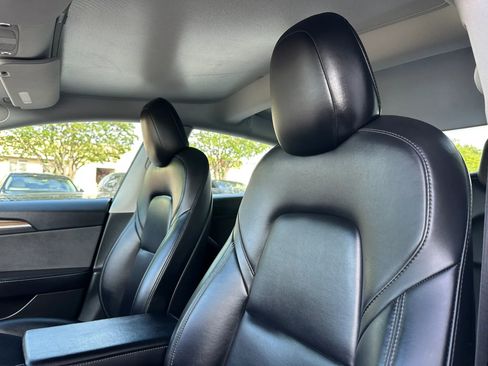 Used 2022 Tesla Model 3 Long Range image 13