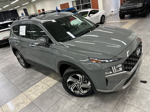 Used 2023 Hyundai Santa Fe SEL image 10