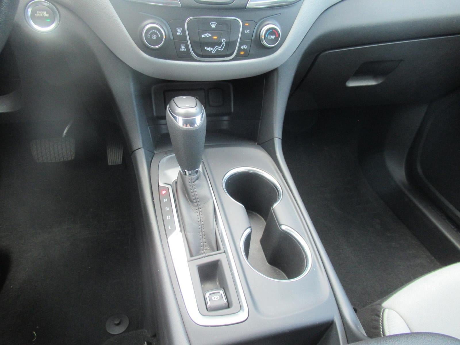 Used 2020 Chevrolet Equinox LT w/ LPO, Floor Liner Package FWD image 26