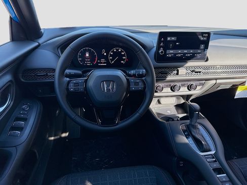 New 2026 Honda HR-V Sport image 17