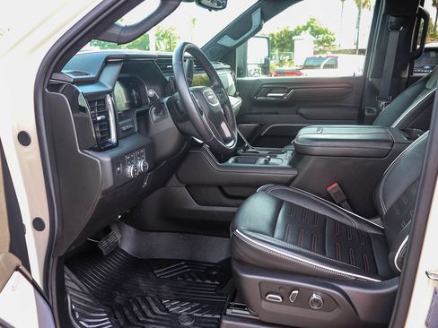 Used 2026 GMC Sierra 2500 AT4X w/ AT4X AEV Edition AWD/4WD image 18