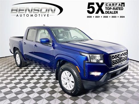 Used 2022 Nissan Frontier SV image 1