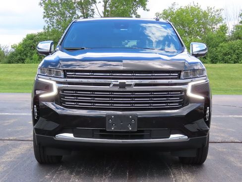 Certified 2023 Chevrolet Suburban Premier w/ Max Trailering Package AWD/4WD image 4