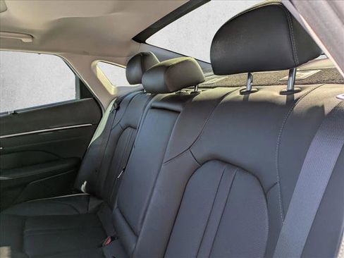 Used 2025 Hyundai Sonata Limited image 15