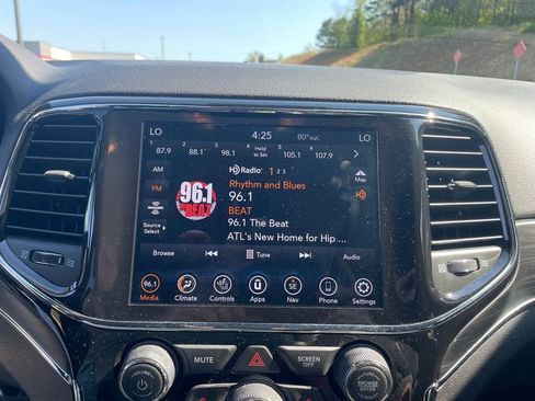 Used 2021 Jeep Grand Cherokee Limited w/ Quick Order Package 28K 80th image 14