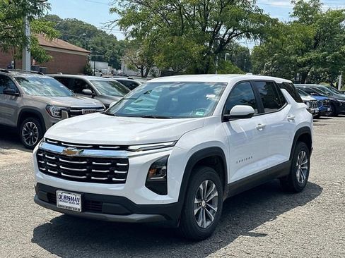 New 2026 Chevrolet Equinox LT image 5