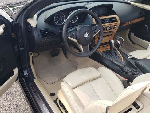 Used 2007 BMW 650i Convertible RWD image 10