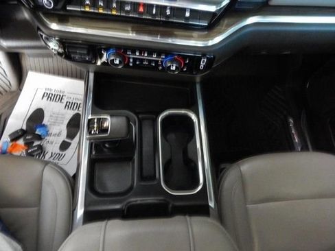 Used 2024 Chevrolet Silverado 1500 LT Trail Boss w/ LT Trail Boss Premium Package image 22