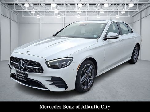 Certified 2023 Mercedes-Benz E 450 4MATIC Sedan image 3