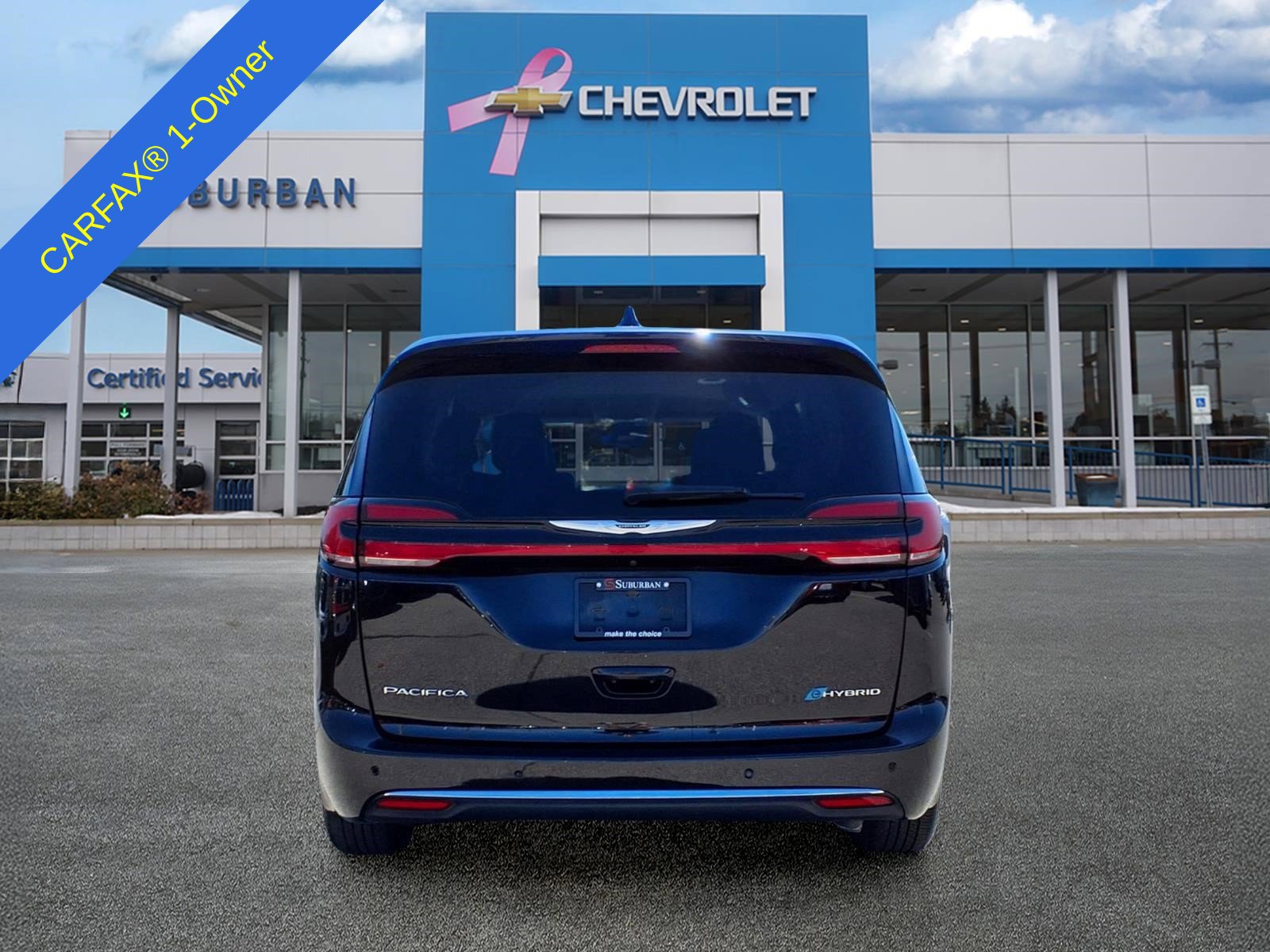 Used 2024 Chrysler Pacifica Limited FWD image 7
