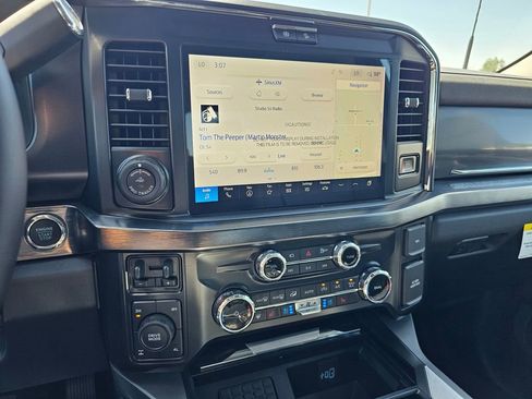 New 2025 Ford F350 Lariat w/ Lariat Ultimate Package image 22