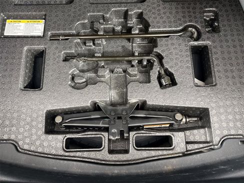 Used 2022 Toyota Camry TRD w/ TRD Package w/JBL Audio FWD image 34